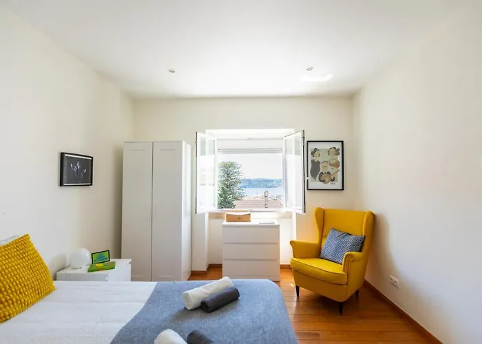 Апартаменты Ambassador River View