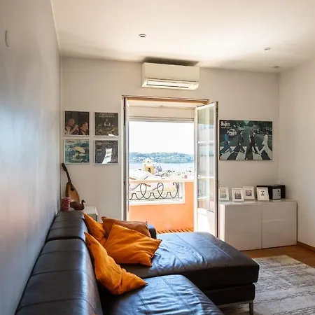 Ambassador River View Apartment